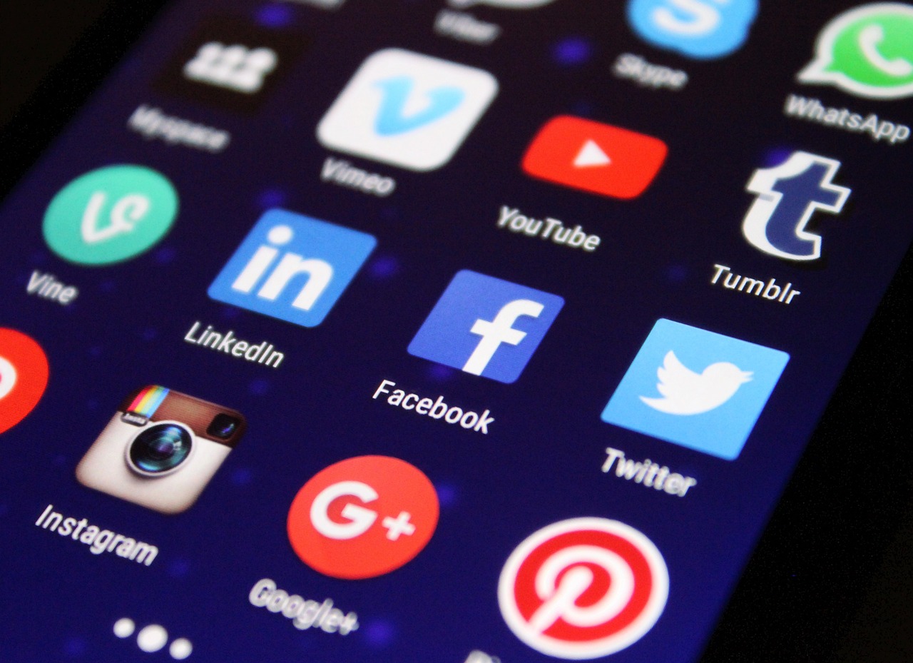 entdecken sie die neuesten trends und strategien im bereich social media. erfahren sie, wie sie ihre präsenz in sozialen netzwerken effektiv steigern und ihre zielgruppe optimal erreichen können.